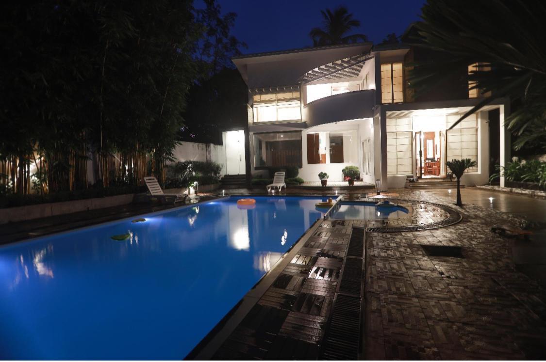 Square Villa Residency Luxury 1 Bed Room Villa With Private Pool Mukkam Bagian luar foto