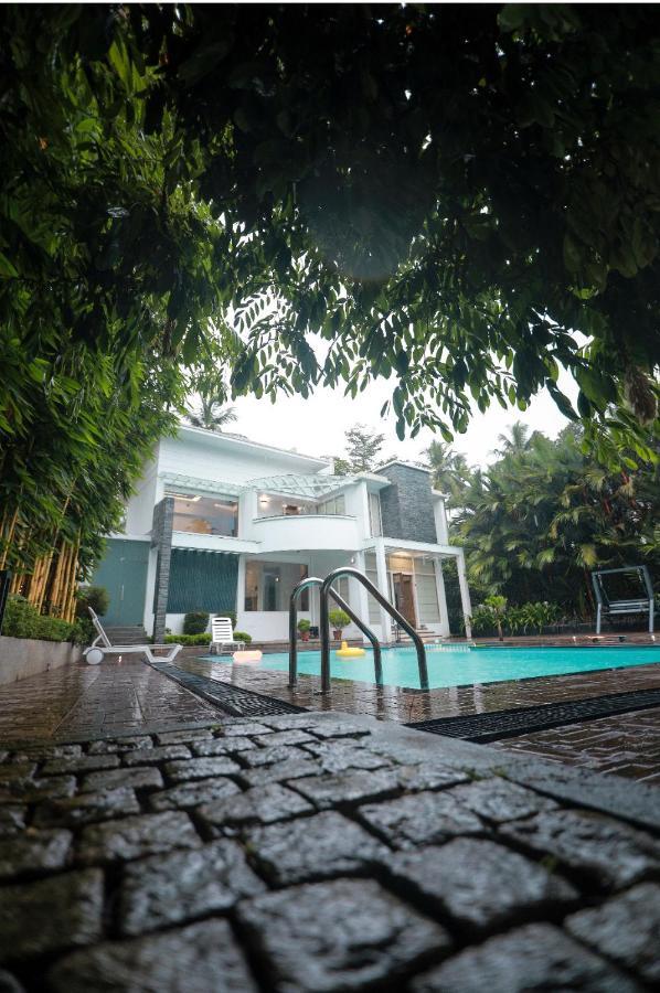 Square Villa Residency Luxury 1 Bed Room Villa With Private Pool Mukkam Bagian luar foto